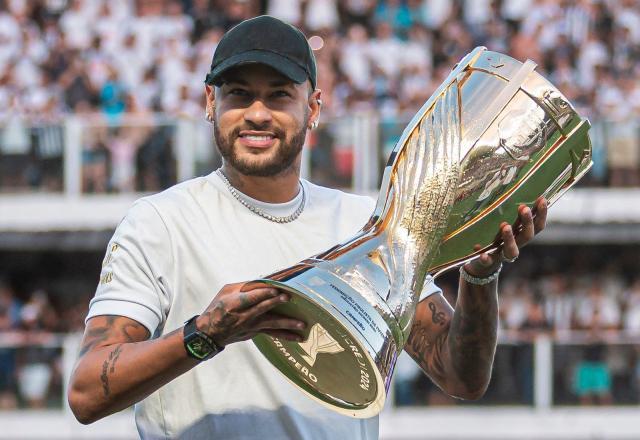 开云体育app官网下载地址-内马尔2025年回巴西 到老东家桑托斯踢球？